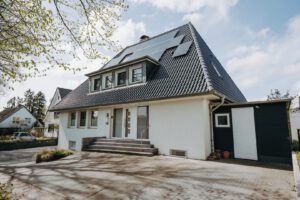 Straßenansicht